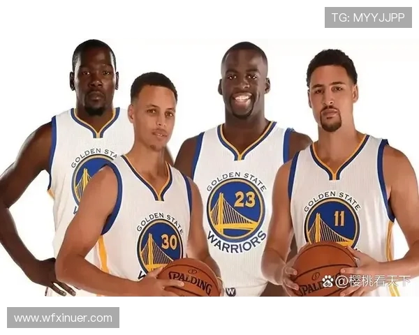 2017年勇士队与爵士队首场较量精彩回顾与赛季分析 2017年勇士队与爵士队首场较量精彩回顾与赛季分析