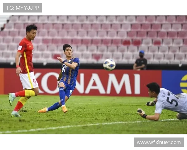 2018年亚冠联赛上港对阵蔚山现代的精彩对决回顾与分析 2018年亚冠联赛上港对阵蔚山现代的精彩对决回顾与分析