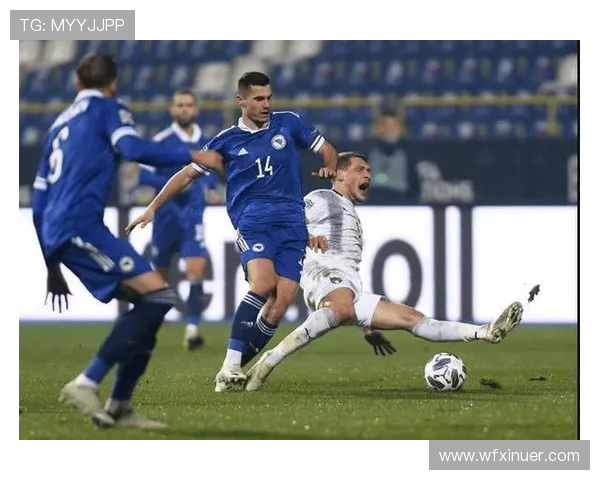 乌克兰与斯洛文尼亚的足球较量谁能在赛场上笑到最后