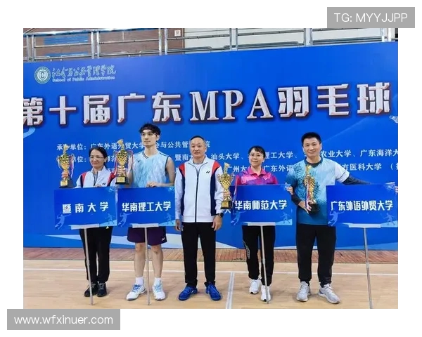 深圳羽毛球队在全国羽毛球速度排行榜中荣获第十名的佳绩引发关注 深圳羽毛球队在全国羽毛球速度排行榜中荣获第十名的佳绩引发关注