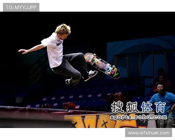 重庆极限运动队在滑板精英赛中以63分稳居积分榜首位 重庆极限运动队在滑板精英赛中以63分稳居积分榜首位