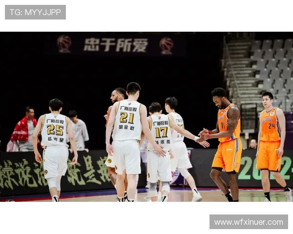 南京篮球队强势领跑冠军赛积分榜积累64分展现夺冠实力