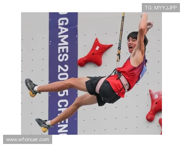 成都攀岩队的速度之谜：揭秘攀岩巨献的背后故事与训练秘诀