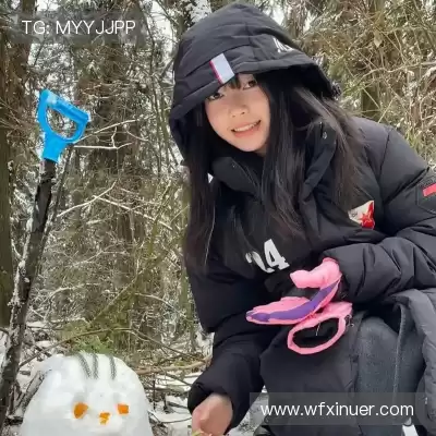 翁纳伶
